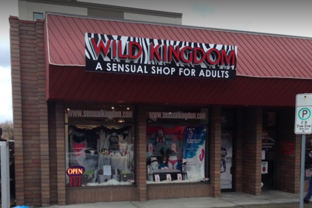 Adult Store Employees Restrained During Armed Robbery Of Cash And Sex Toys Jrl Charts 