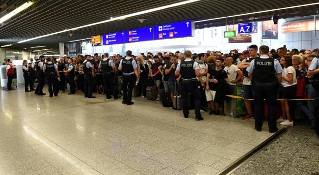 Evacuation of Frankfurt