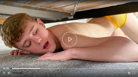 FamChaser 1 Under the Bed-gay-porn-trailer-Reality Dudes
