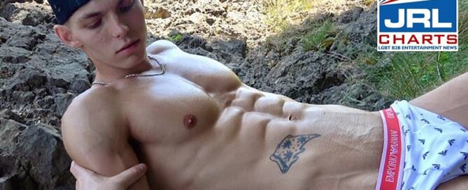 Tommy Gold–Outdoor Muscle Worship-gay-solos-eastboysdotcom-2022-jrl-charts